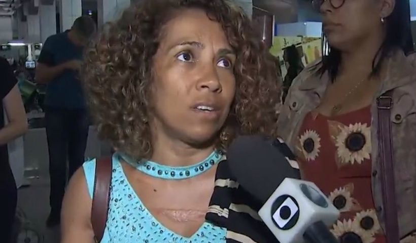 Por conta da situação, diversos passageiros reclamam da falta de informação por parte da empresa. — Foto: Reprodução / TV Bahia